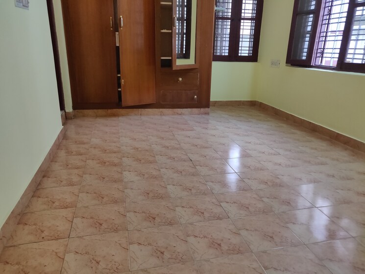 Room, ejipura 2 Bedroom 1000 Sq.Ft. Apartment In Ejipura Bangalore 8924988