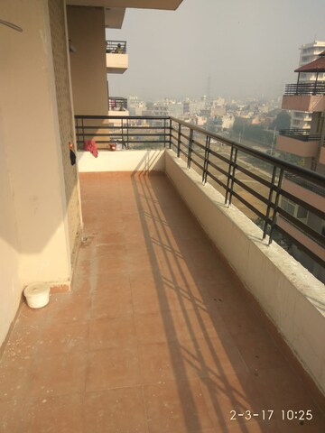 Balcony in 3 BHK Apartment at Shree Kripaluji Apartment, Sector 52 – for Rent