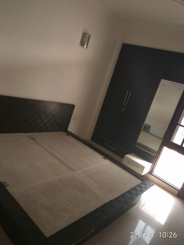 Room in 3 BHK Apartment at Shree Kripaluji Apartment, Sector 52 – for Rent