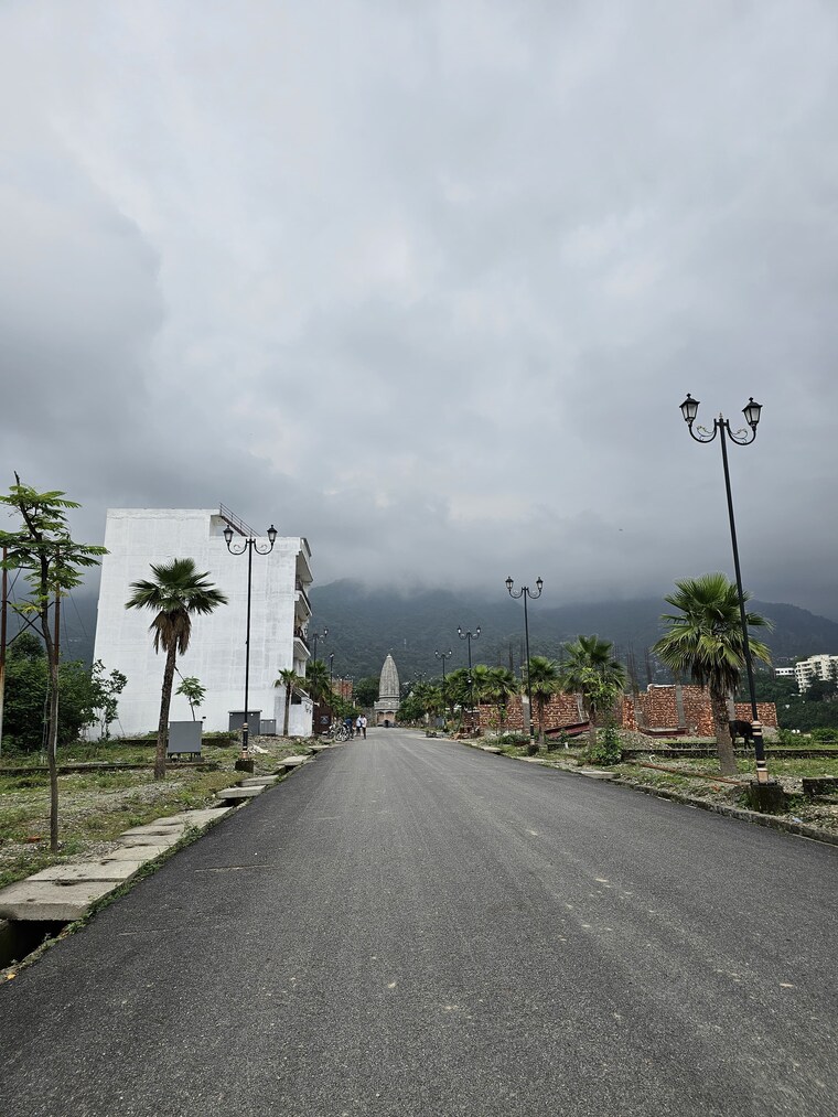 undefined, shahastradhara road  190 Sq.Yd. Plot In Shahastradhara Road Dehradun 8924979