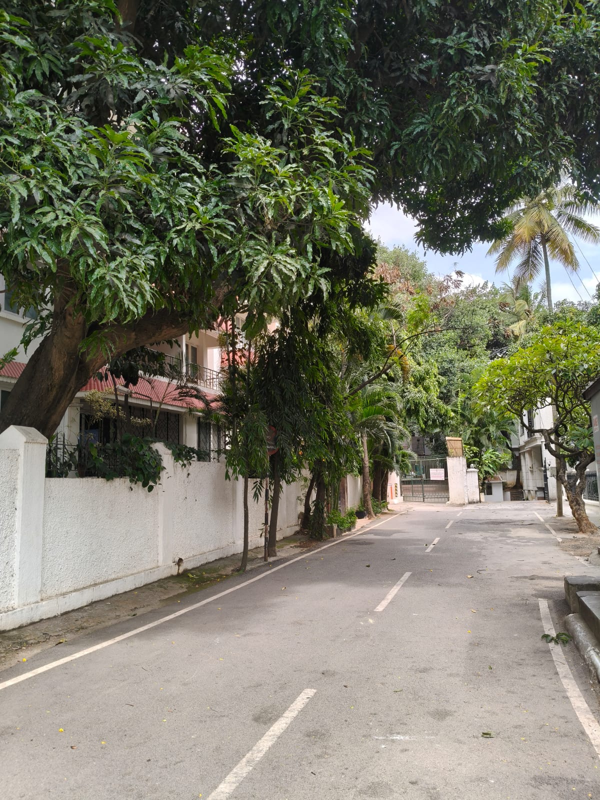 2 BHK Apartment For Sale in Embassy Corner