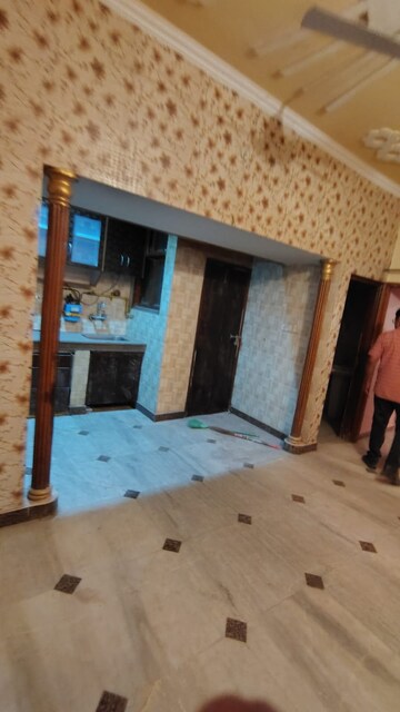 Bedroom in 4 BHK Builder Floor at Dwarka Mor – for Rent