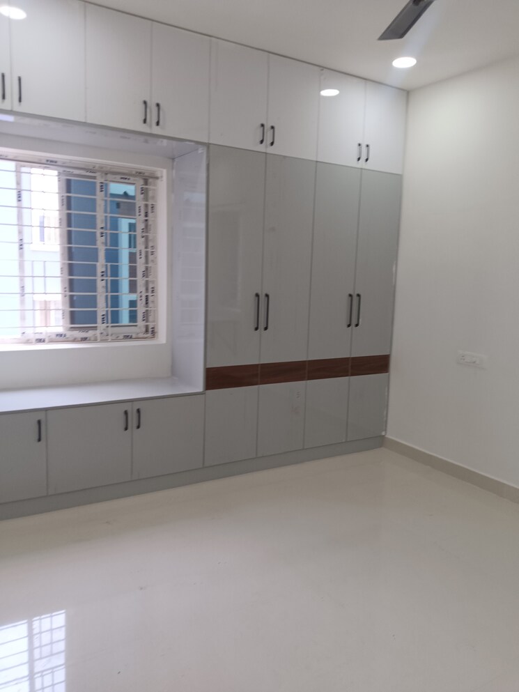Room, manikonda 2 Bedroom 1300 Sq.Ft. Apartment In Manikonda Hyderabad 8925011