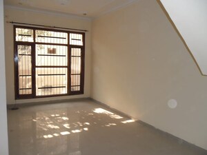Room in 3 BHK Independent House at Highland Park Chandigarh, Bhabat – for Sale
