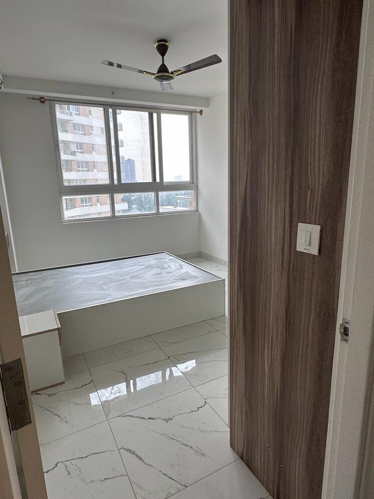 Room, mantri-lithos 2.5 Bedroom 1750 Sq.Ft. Apartment In Thanisandra Bangalore 8925053