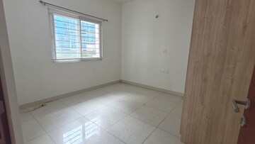 Room in 2 BHK Apartment at Prestige High Fields, Gachibowli – for Sale