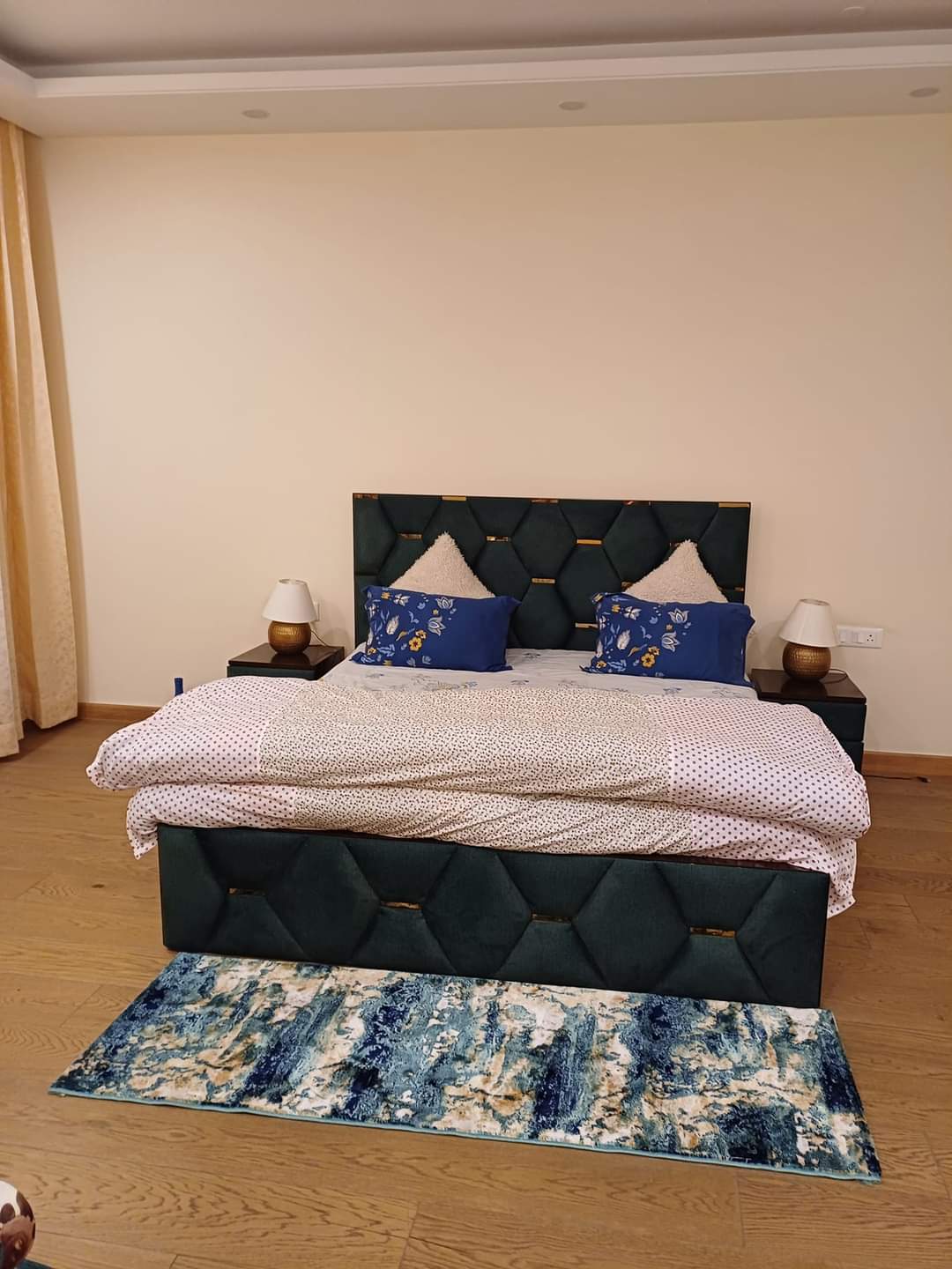 1 RkBuilder Floor For Rent in Mira Nagar