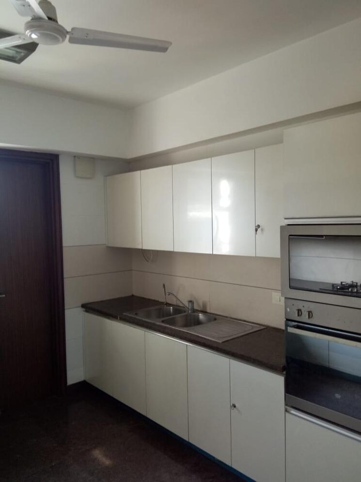 Kitchen, maharani bagh 4 Bedroom 1811 Sq.Ft. Independent House In Maharani Bagh Delhi 8925111