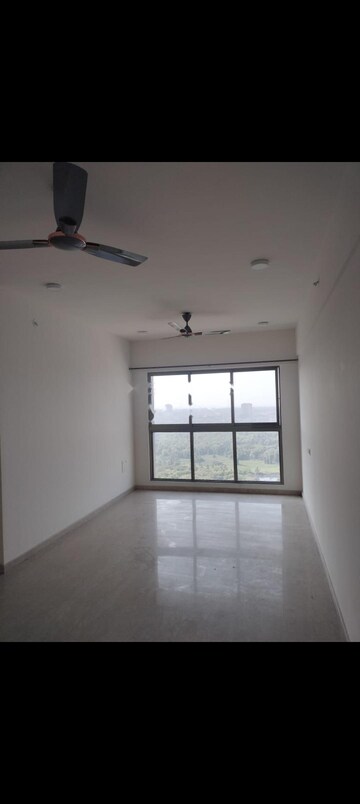 Room in 2 BHK Apartment at Raj Infinia, Malad West – for Rent