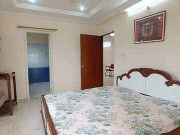 Room in 3 BHK Apartment at Royal Homes Tarnaka, Tarnaka – for Rent