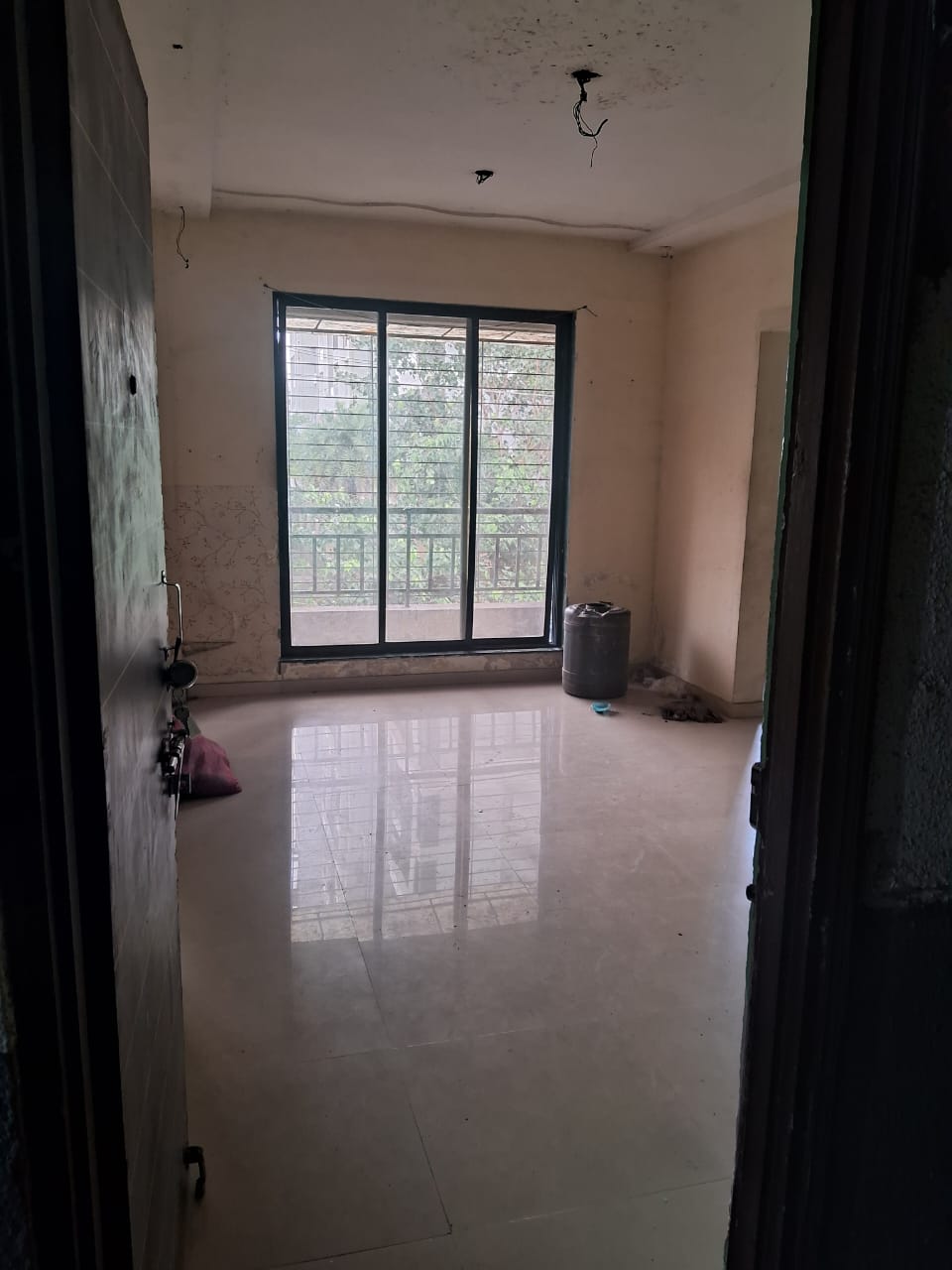 1 BHK + Extra Room Apartment For Rent in Vishnu Paradise