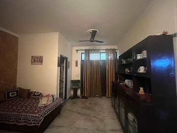 2 BHK Independent House For Rent in RWA Residential Society Sector 46, Sector 46