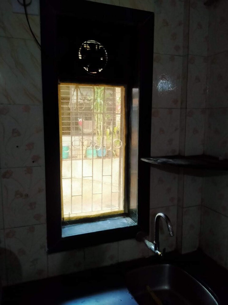 Room, dombivli east 1 Bedroom 580 Sq.Ft. Apartment In Dombivli East Thane 8925149