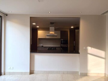  4 BHK Apartment at Panchsheel Park – for Rent