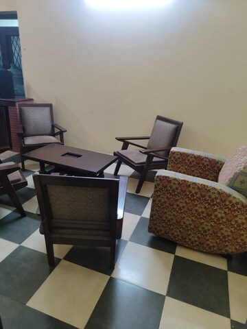 Master Bedroom in 1 BHK Independent House at RWA Apartments Sector 50, Sector 50 – for Rent