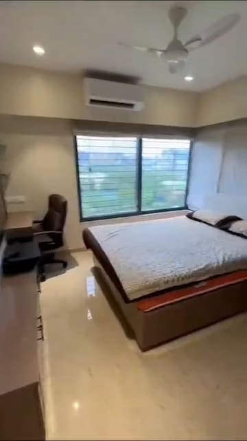 Bedroom in 2 BHK Apartment at Andheri CHS, Andheri West – for Rent