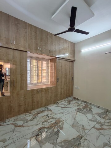 Room in 2 BHK Builder Floor at Iti Layout – for Rent