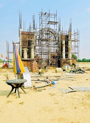 4 BHK Villa – Exterior View View at Mohanlalganj - for Sale