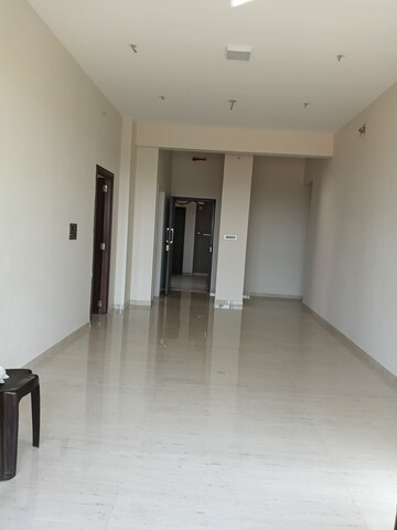 Room in 3 BHK Apartment at Shivaji Park – for Sale