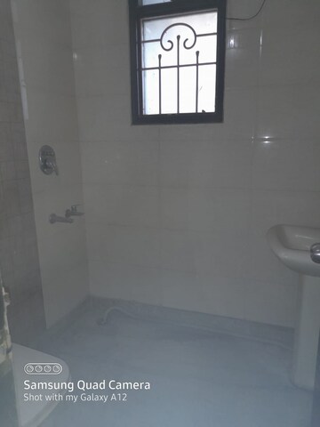 Master Bedroom in 1 BHK Builder Floor at Malviya Nagar – for Rent