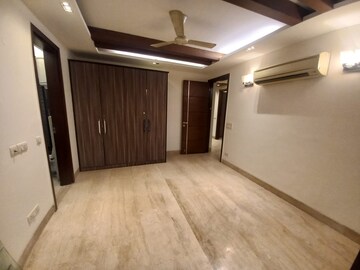 Bedroom in 4 BHK Apartment at Veera Safdarjung Enclave, Safdarjung Enclave – for Rent