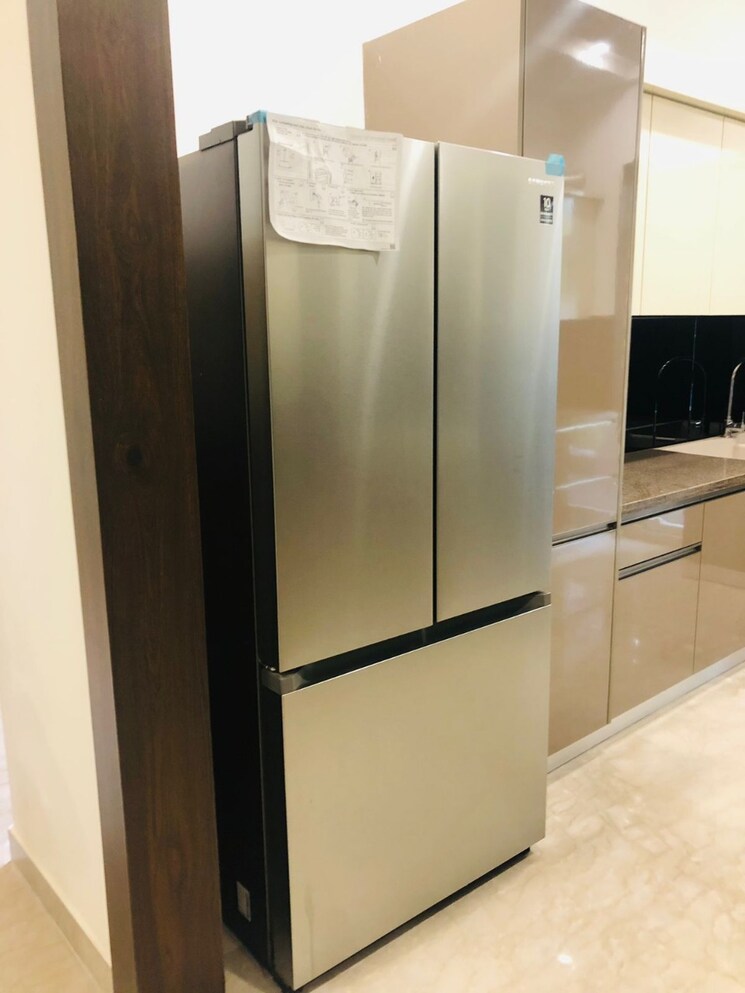 Bathroom, dlf phase i 3 Bedroom 200 Sq.Yd. Builder Floor In Dlf Phase I Gurgaon 8925370