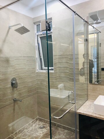Staircase in 3 BHK Builder Floor at Dlf Phase I – for Sale