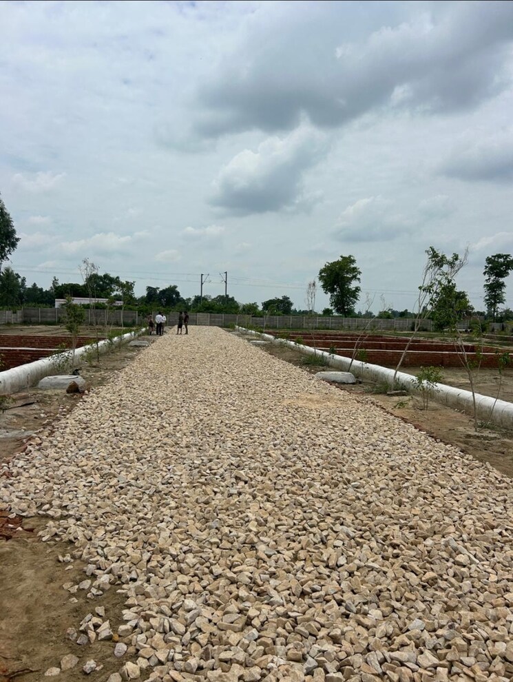 undefined, krishna-iscon-valley  1250 Sq.Ft. Plot In Gosainganj Lucknow 8925387