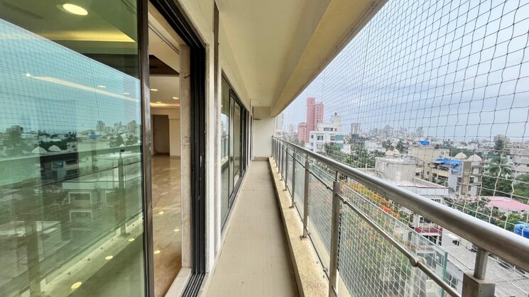 Balcony, vile parle west 2 Bedroom 701 Sq.Ft. Builder Floor In Vile Parle West Mumbai 8925392