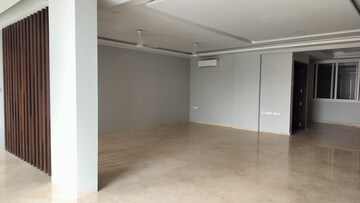 Room in 3 BHK Apartment at Jubilee Hills – for Rent
