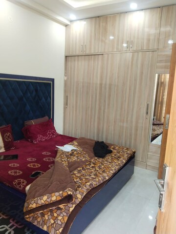 Bedroom in 3 BHK Builder Floor at Palam Vihar – for Sale
