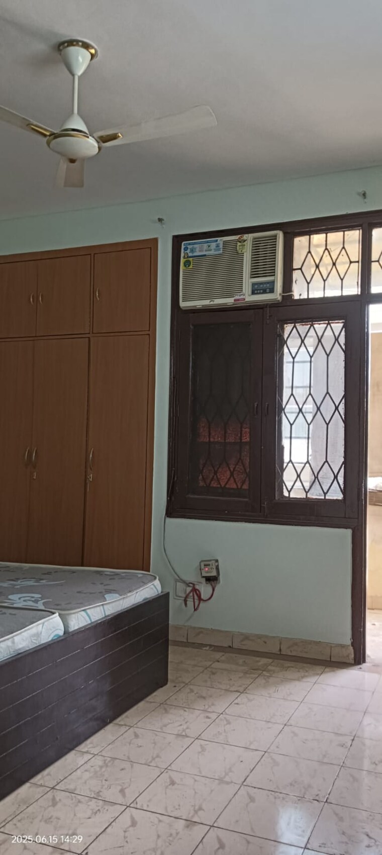 Balcony, ardee-city 3 Bedroom 1325 Sq.Ft. Builder Floor In Sector 52 Gurgaon 8925459