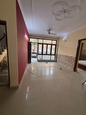 Room in 4 BHK Builder Floor at Ardee City, Sector 52 – for Sale