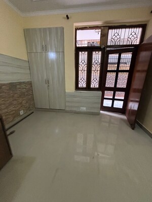 Room in 4 BHK Builder Floor at Ardee City, Sector 52 – for Sale