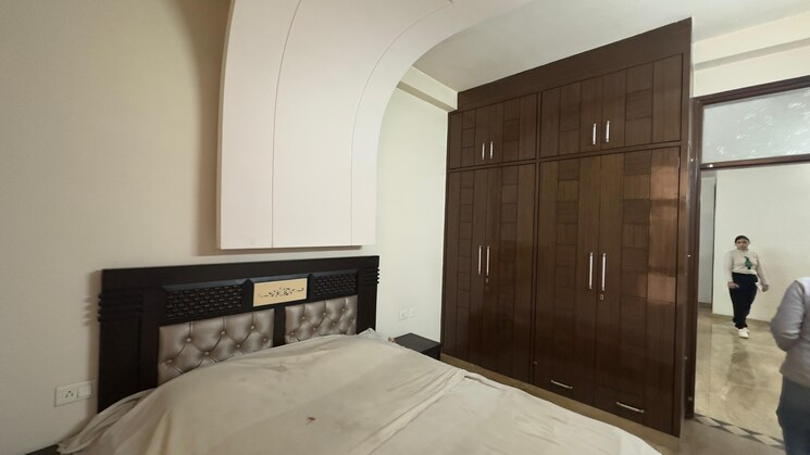 Bedroom, palam vihar 3 Bedroom 250 Sq.Yd. Builder Floor In Palam Vihar Gurgaon 8925492