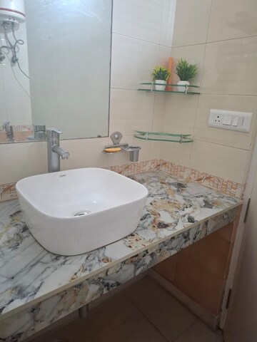 Bathroom in 3.5 BHK Builder Floor at Ardee City, Sector 52 – for Sale