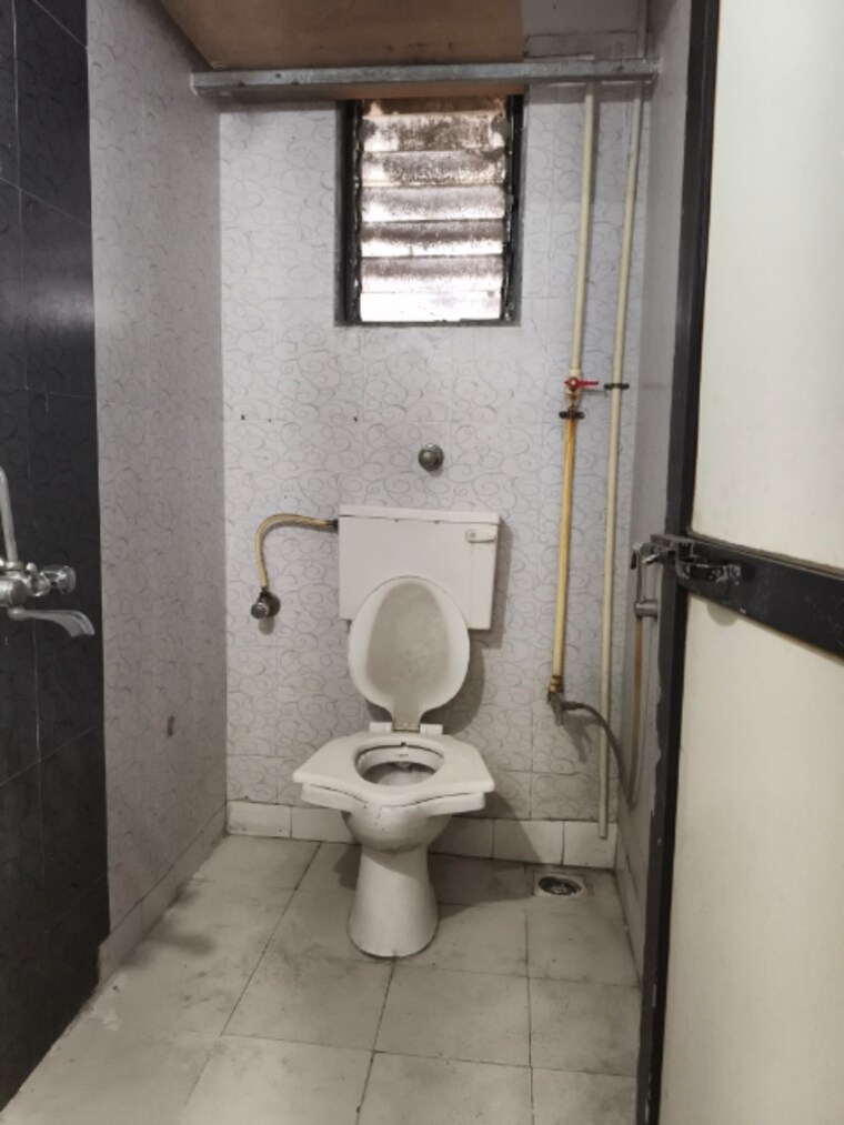 Attached Bathroom, ulwe sector 17 2 Bedroom 980 Sq.Ft. Apartment In Ulwe Sector 17 Navi Mumbai 8925593