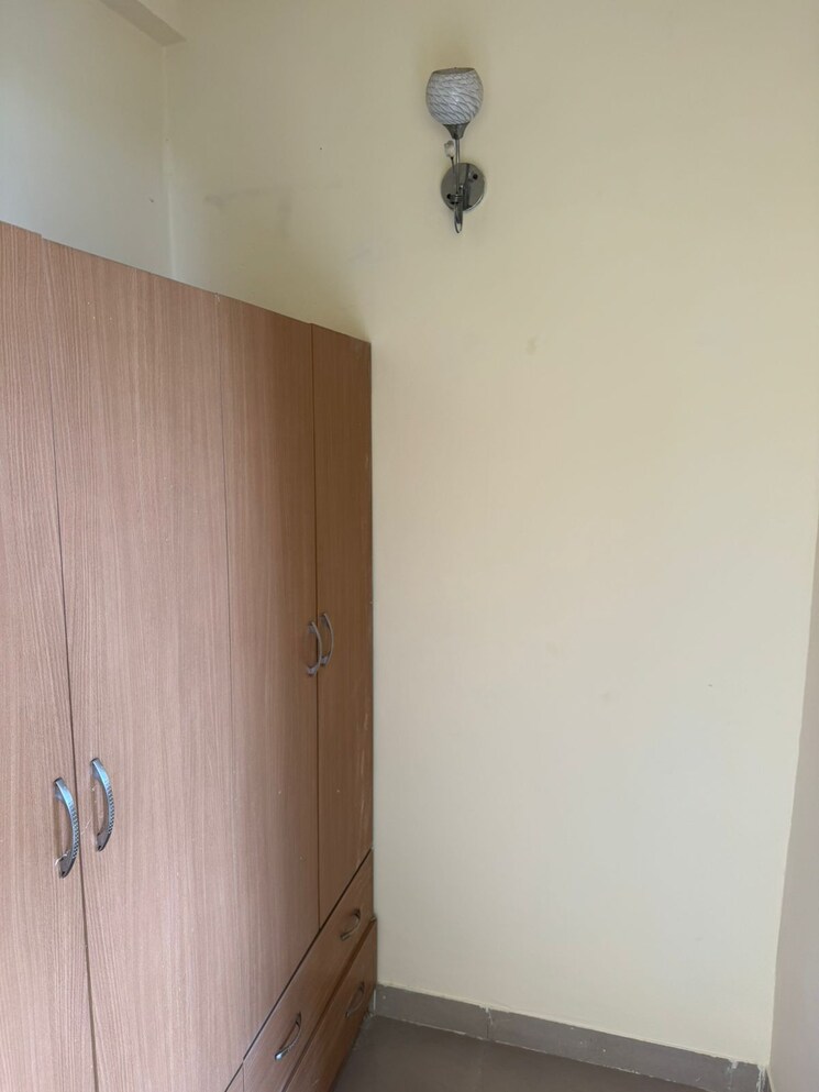 Master Bedroom, ardee-city-palm-grove-heights 3 Bedroom 1850 Sq.Ft. Apartment In Sector 52 Gurgaon 8925591