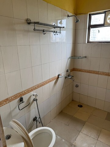 Master Bedroom in 3 BHK Apartment at Ardee City Palm Grove Heights, Sector 52 – for Rent