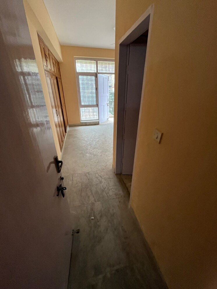 Master Bedroom, ardee-city-palm-grove-heights 3 Bedroom 1850 Sq.Ft. Apartment In Sector 52 Gurgaon 8925591