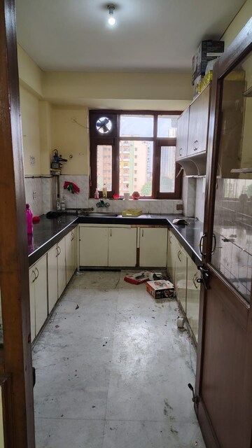 Kitchen in 3 BHK Apartment at Huda CGHS, Sector 56 – for Rent