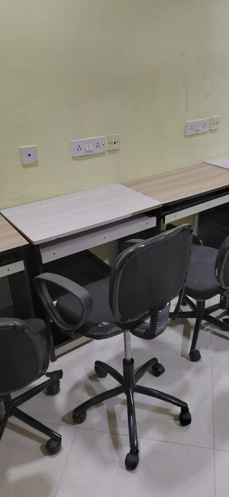 Team Area, bbd bagh Commercial Office Space 450 Sq.Ft. In Bbd Bagh Kolkata 8925597