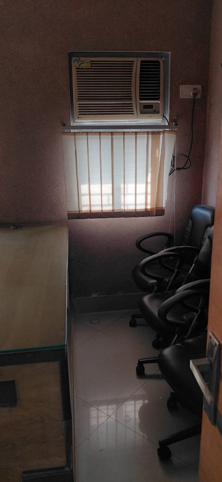 Team Area, bbd bagh Commercial Office Space 450 Sq.Ft. In Bbd Bagh Kolkata 8925597