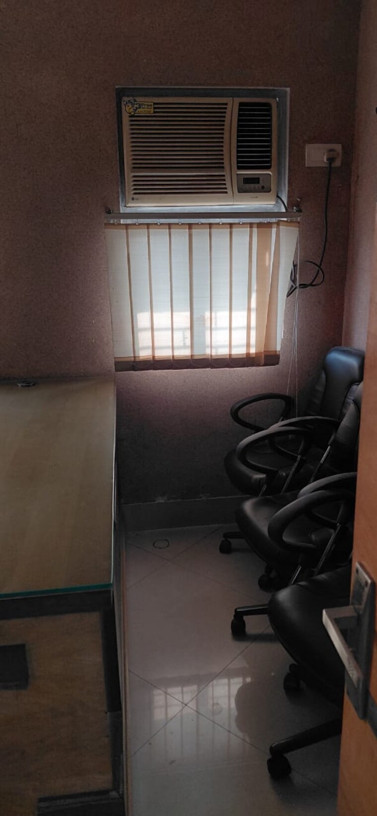 Team Area, bbd bagh Commercial Office Space 450 Sq.Ft. In Bbd Bagh Kolkata 8925597