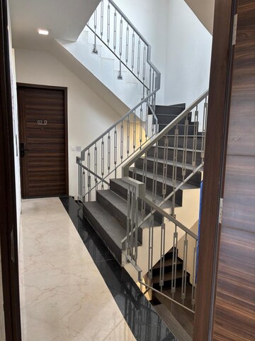 Staircase in 3 BHK Builder Floor at Smart World Orchard, Sector 61 – for Rent