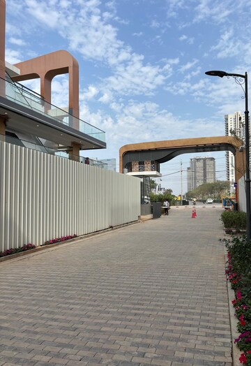 3 BHK Builder Floor – Exterior View View at Smart World Orchard, Sector 61 - for Rent