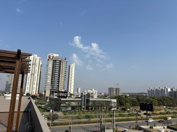 3 BHK Apartment – Exterior View View at Smart World Orchard, Sector 61 - for Rent