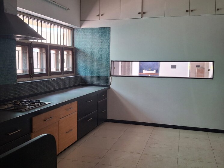 Kitchen, prahlad nagar 4 Bedroom 500 Sq.Yd. Villa In Prahlad Nagar Ahmedabad 8925550