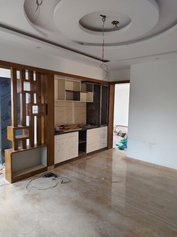 Room in 2 BHK Apartment at Hrbr Layout – for Sale