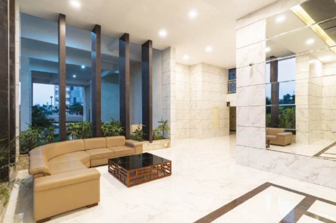 5 BHK + Servant Room Apartment For Sale in Falcon View 